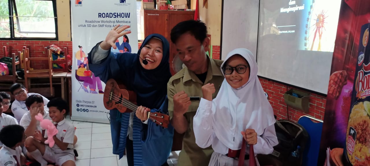 Roadshow Workshop Membaca Di SDN Utan Kayu Selatan 13